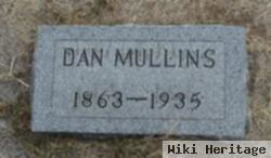 Dan Mullins