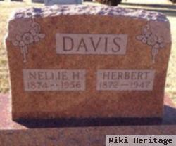 Marcellus Herbert "herbie" Davis