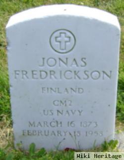 Jonas "aka Fredrikson" Fredrickson