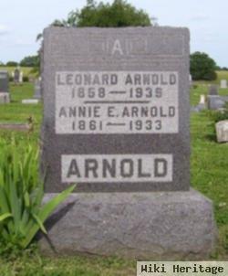 Leonard Arnold