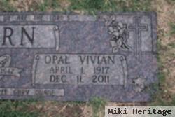 Opal Vivian New Kern