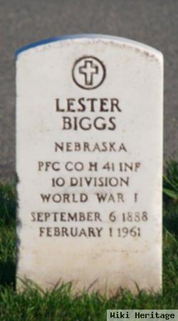 Lester R Biggs