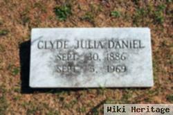 Clyde Julia Daniel