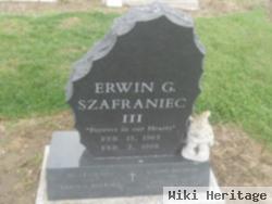 Erwin Garave Szafraniec, Iii