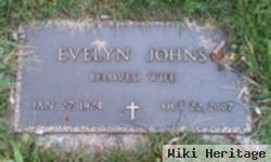 Evelyn Mae Nicolls Johns