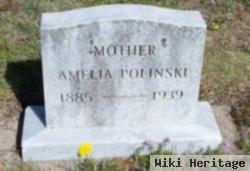 Amelia Polinski