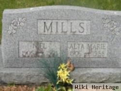 Niel Mills