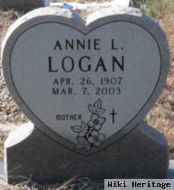 Annie L Logan