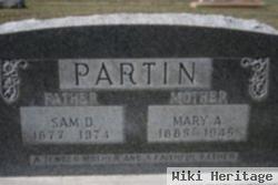 Sam D Partin