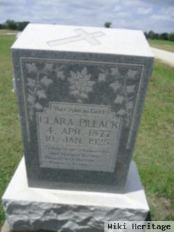 Clara Raschke Pillack