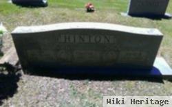 Chester L Hinton