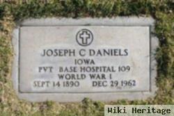 Pvt Joseph Charles ""spud" Daniels