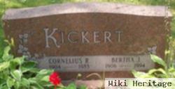 Bertha J Kickert