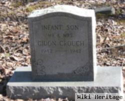 Infant Son Crouch