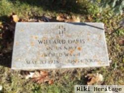 Willard Davis