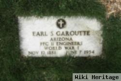 Earl Smith Garoutte