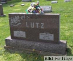 Bert Lee Lutz