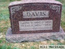 David L Davis