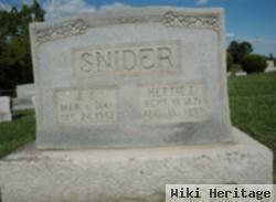 Hettie L. Snider