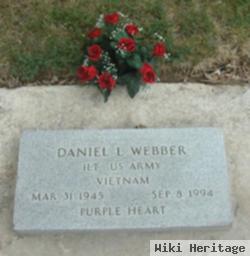 Daniel L Webber