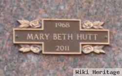 Mary Beth Hutt