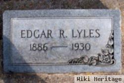 Edgar R Lyles