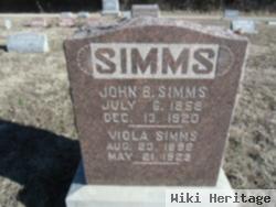 Della Viola Simms