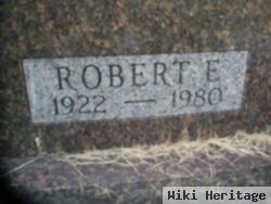 Robert E. Roehl