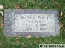 Agnes Wells