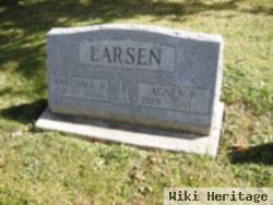 Marshall R Larsen