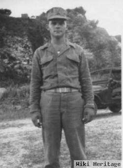 Pfc Henry Leroy Ayers