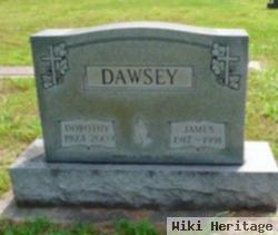 James H Dawsey