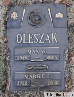 Max Walter Oleszak