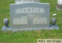 Robert T Curtis