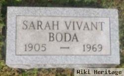 Sarah Dougherty Vivant Boda