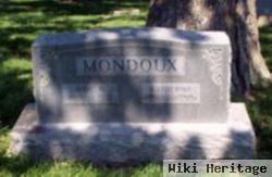 Noe D. Mondoux