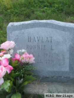 Ronnie L Havlat