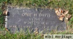 Onie H Davis