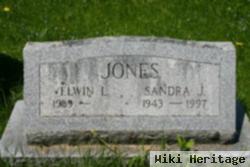 Sandra Jean Grandfield Jones