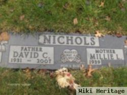 David C Nichols