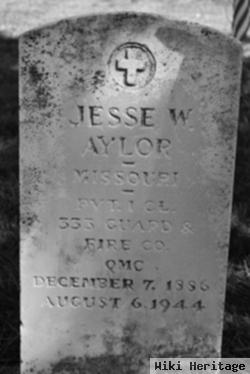 Jesse W Aylor