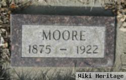 Moore Samuel Eyer