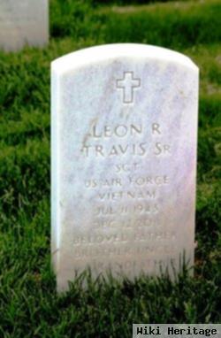 Leon R. Travis, Sr