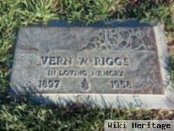 Vern Williams Riggs