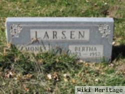 Bertha Larsen