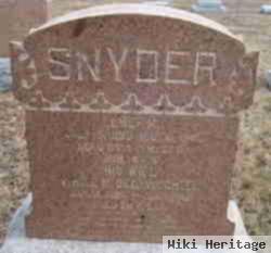 Virgie M Dearwechter Snyder