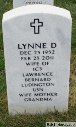 Lynne D Ludington