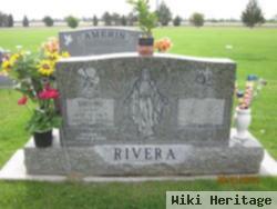 Isidoro "lolo" Rivera