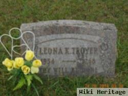 Leona Troyer