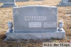 Julius E Williams, Sr